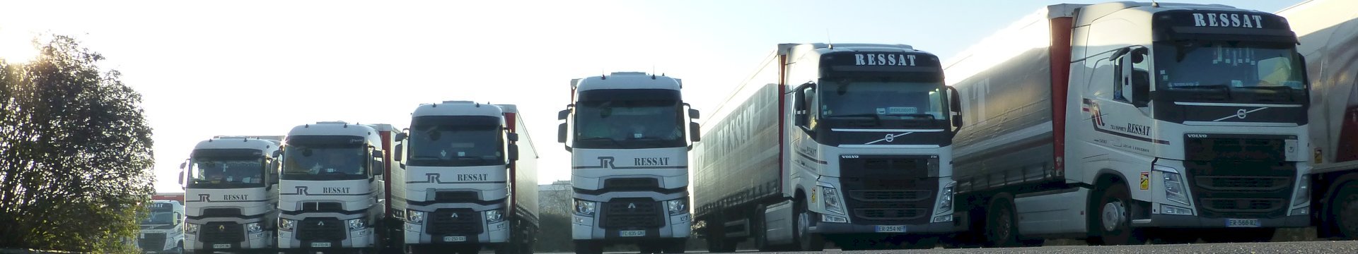 Notre parc de
poids lourds et matériel de transport